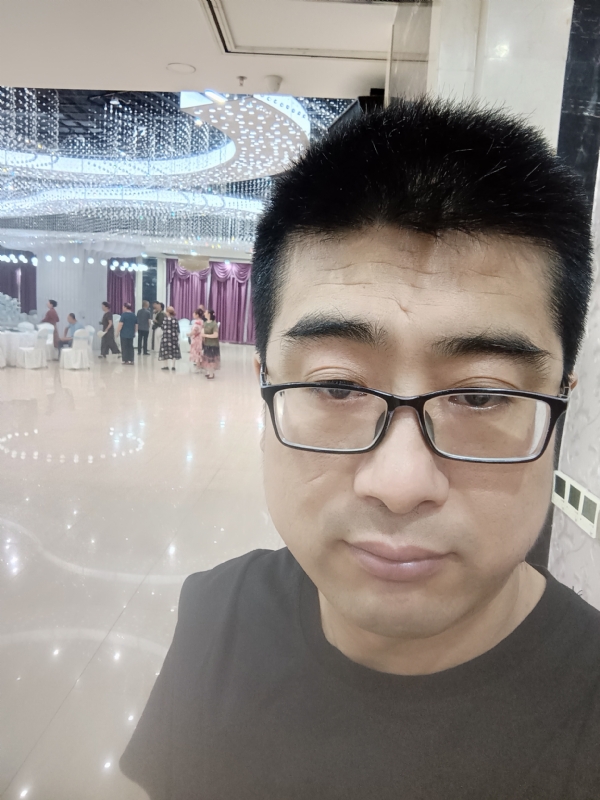 晴天的第三张照片--海城残疾人相亲网